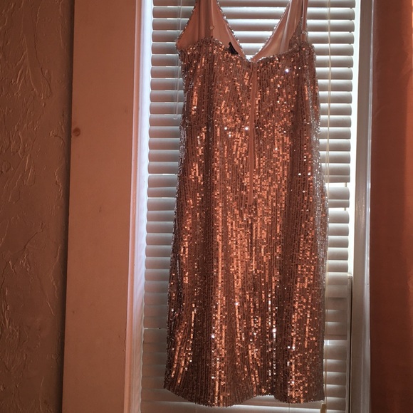 Windsor dress - Picture 3 of 3